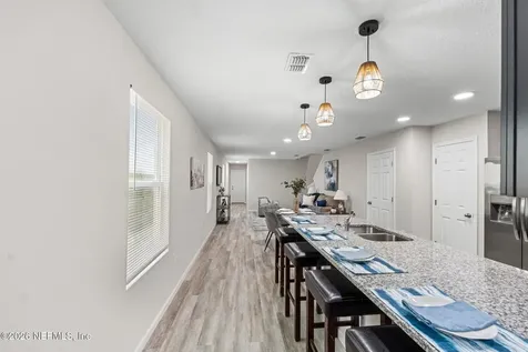 1284 Pangola Drive Jacksonville FL 32205