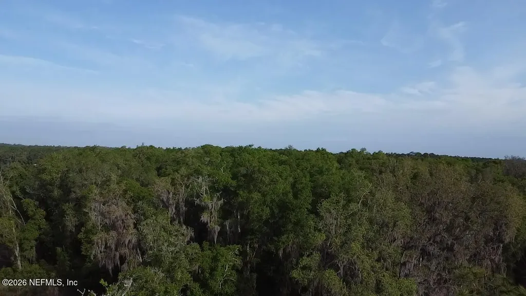 427 N West Street Interlachen FL 32148