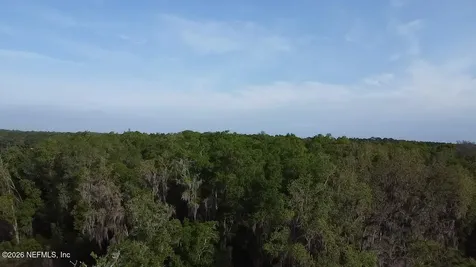 427 N West Street Interlachen FL 32148