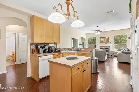 4593 Cape Elizabeth Court E Jacksonville FL 32277