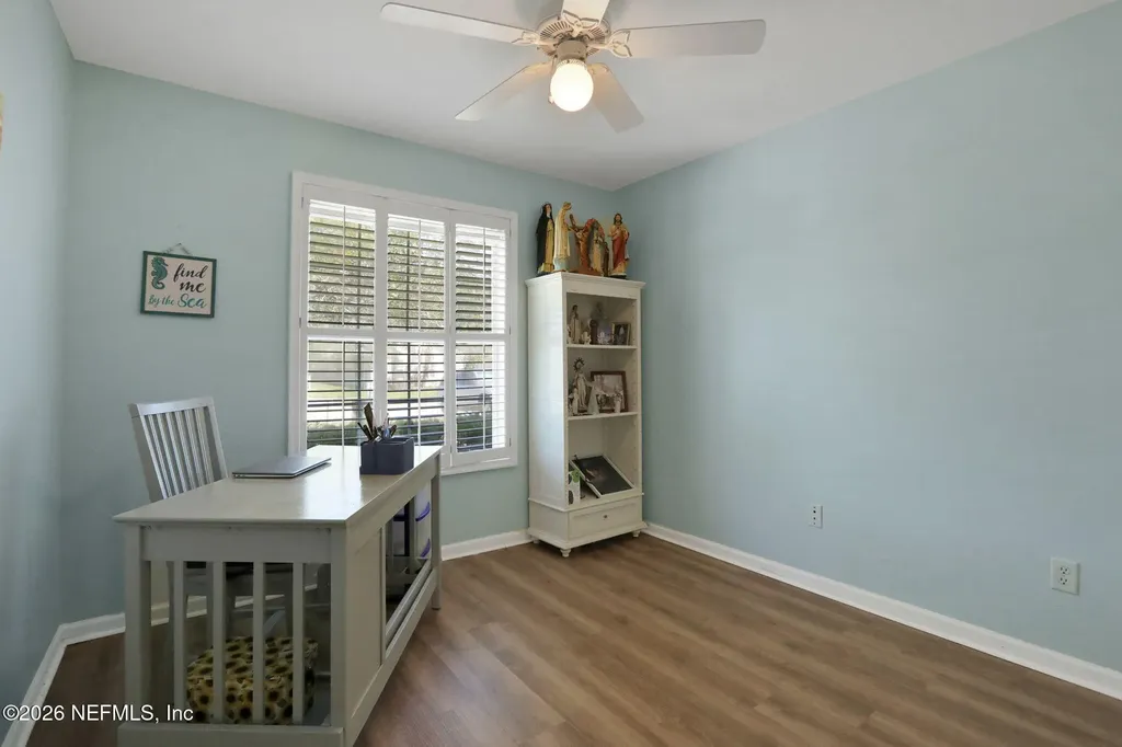 2010 Las Brisas Way W Jacksonville FL 32224