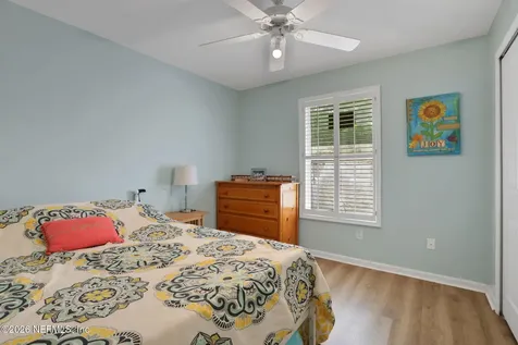 2010 Las Brisas Way W Jacksonville FL 32224