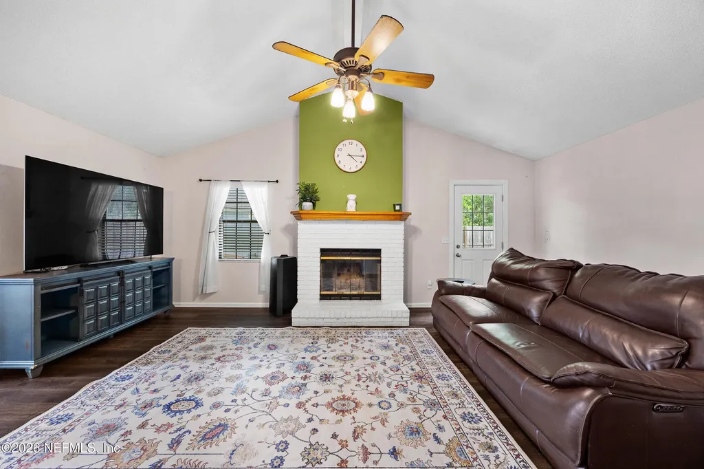 3822 English Colony Drive Jacksonville FL 32257