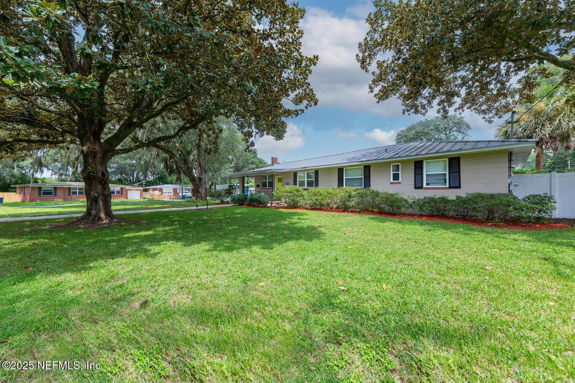 8309 Calento Street Jacksonville FL 32211