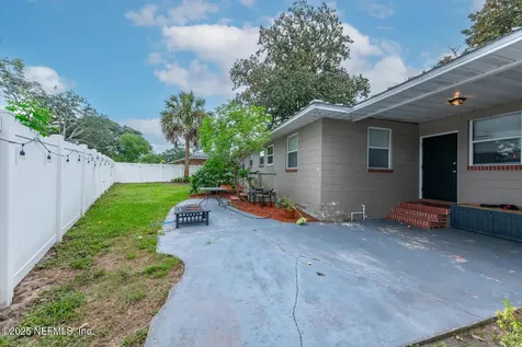 8309 Calento Street Jacksonville FL 32211