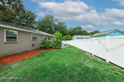 8309 Calento Street Jacksonville FL 32211