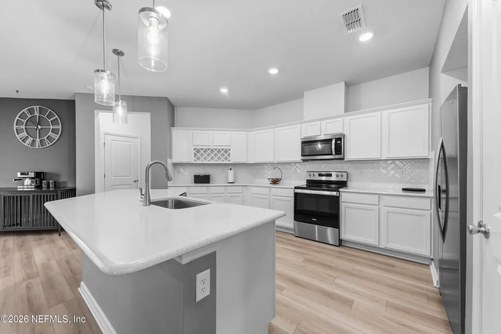 12278 Gillespie Avenue Jacksonville FL 32218