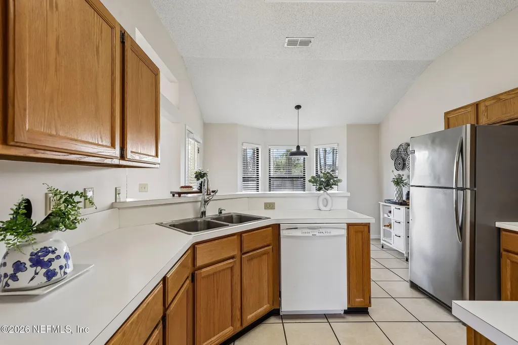 8869 Country Bend Circle Jacksonville FL 32244