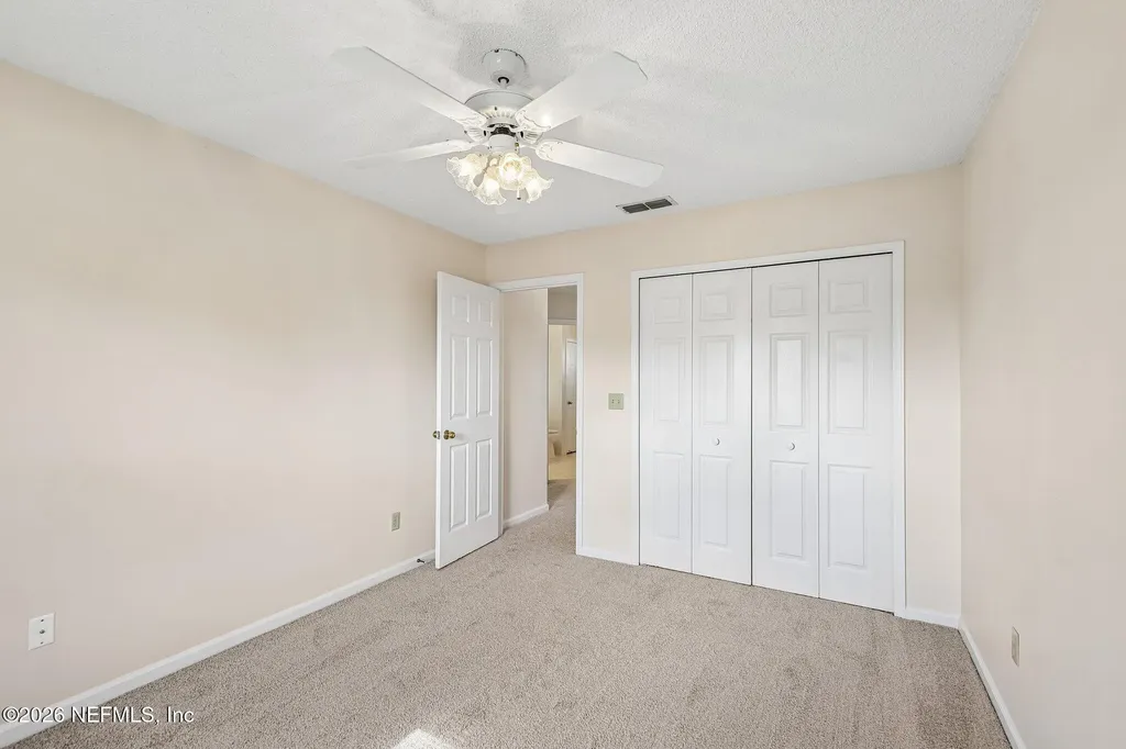 8869 Country Bend Circle Jacksonville FL 32244