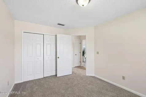 8869 Country Bend Circle Jacksonville FL 32244