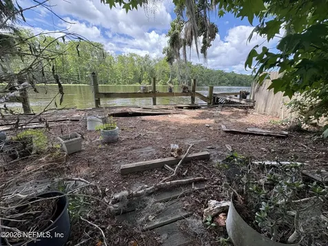 161 Smith Lane Satsuma FL 32189