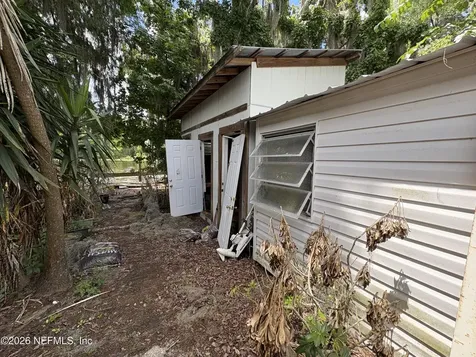 161 Smith Lane Satsuma FL 32189