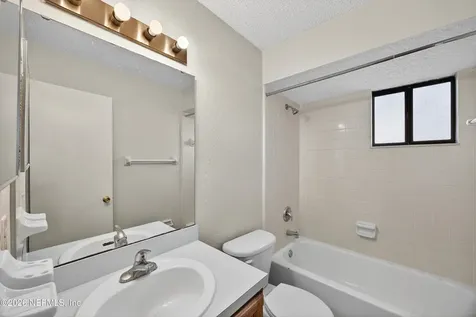 13142 Annandale Drive S Jacksonville FL 32225