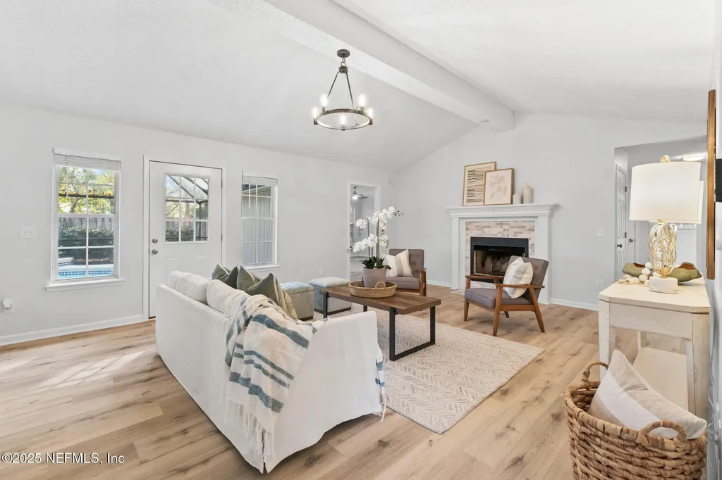 1778 Providence Hollow Lane Jacksonville FL 32223
