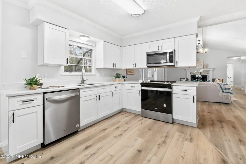 1778 Providence Hollow Lane Jacksonville FL 32223
