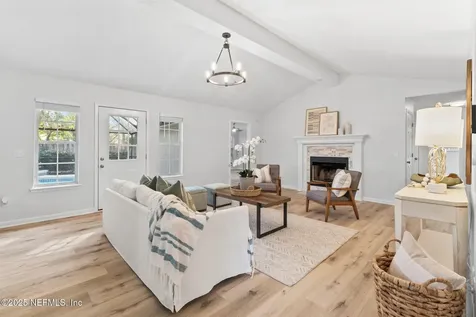 1778 Providence Hollow Lane Jacksonville FL 32223