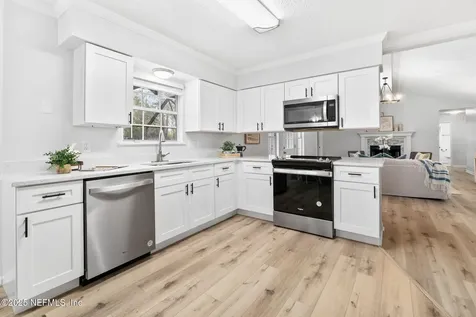 1778 Providence Hollow Lane Jacksonville FL 32223