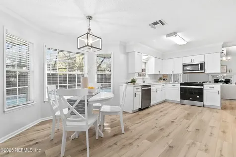 1778 Providence Hollow Lane Jacksonville FL 32223