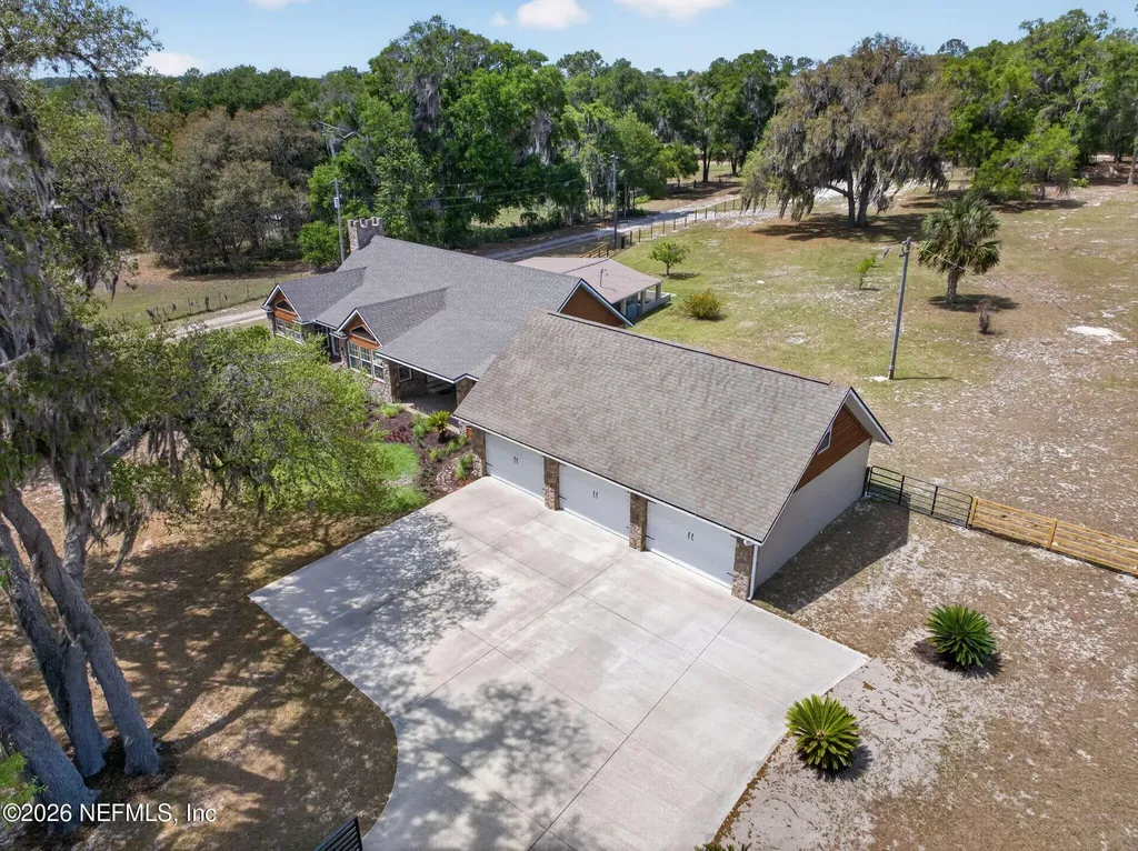 130 Bull Pond Lane Hawthorne FL 32640