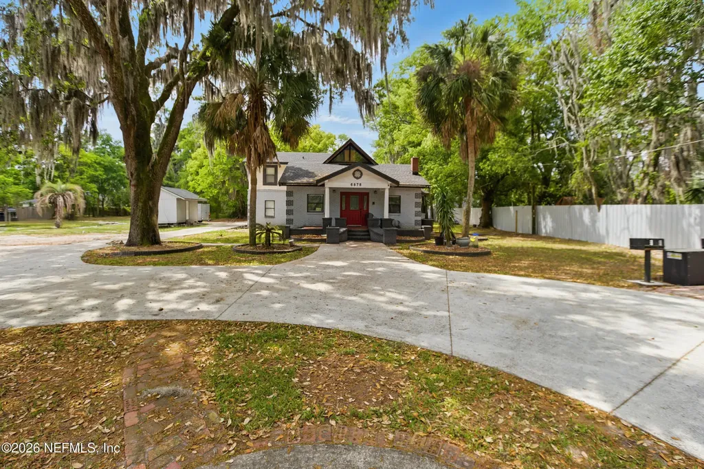 6878 Lenox Avenue Jacksonville FL 32205