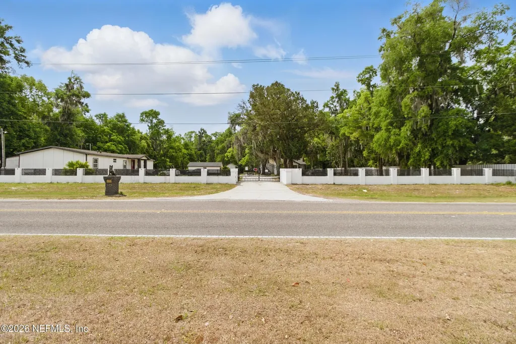 6878 Lenox Avenue Jacksonville FL 32205