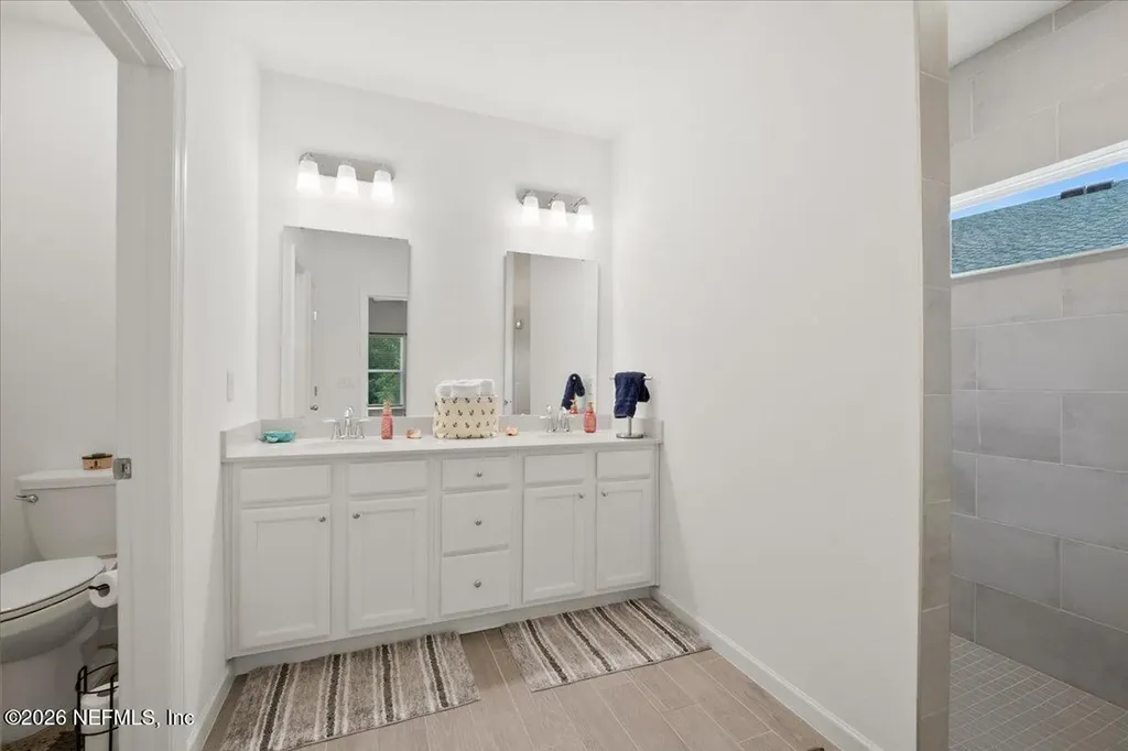 2828 Hammock Dale Court Green Cove Springs FL 32043