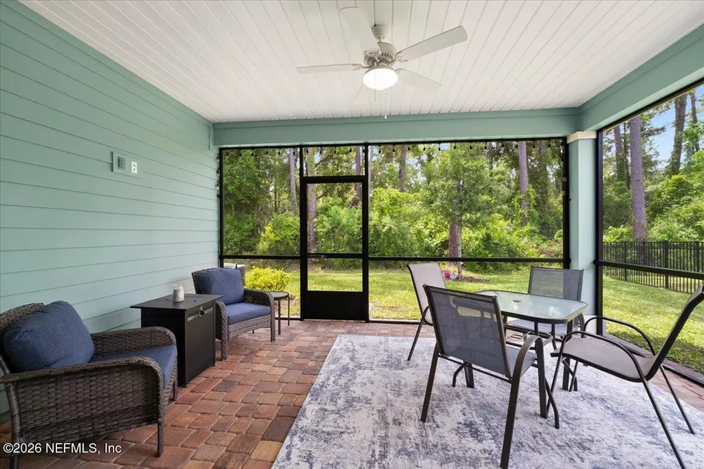2828 Hammock Dale Court Green Cove Springs FL 32043