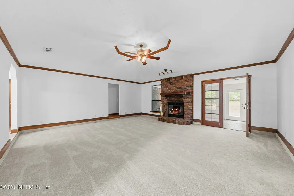 10428 Crystal Springs Road Jacksonville FL 32221