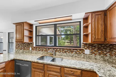 10428 Crystal Springs Road Jacksonville FL 32221