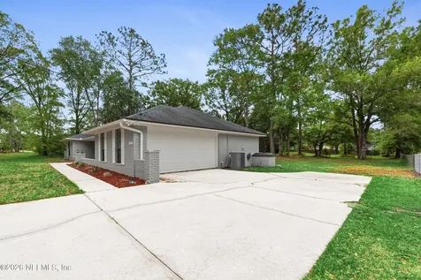 10428 Crystal Springs Road Jacksonville FL 32221