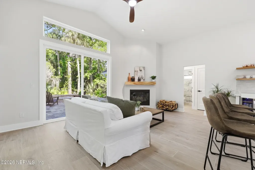 621 Lake Stone Circle Ponte Vedra Beach FL 32082