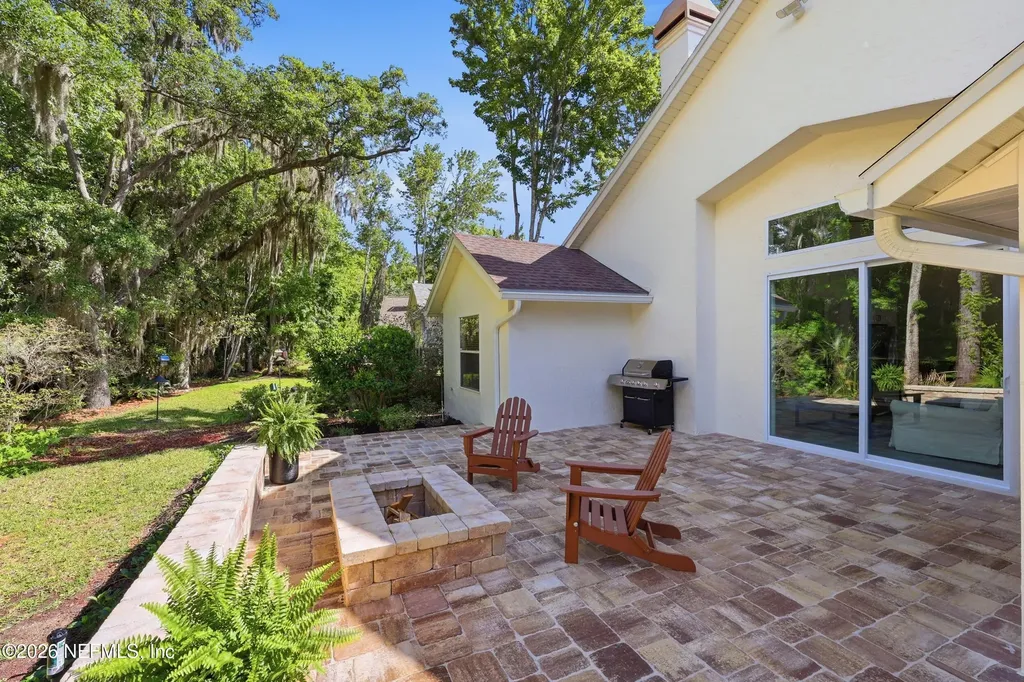 621 Lake Stone Circle Ponte Vedra Beach FL 32082