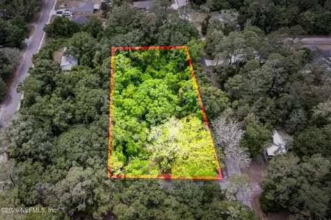 27130 Kentucky Street Hilliard FL 32046