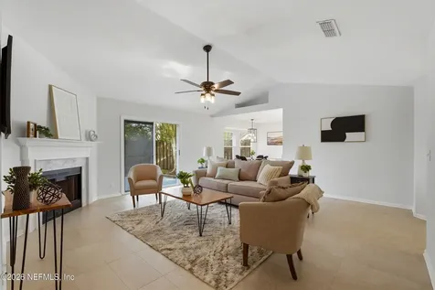 2041 Merced Court Jacksonville FL 32224