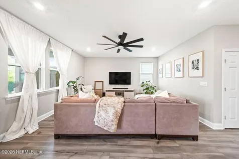 13073 Palmetto Bluff Drive Jacksonville FL 32225