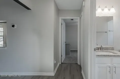 8755 Huntington Woods Circle N Jacksonville FL 32244