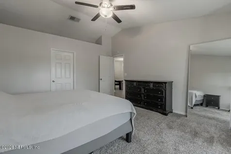 8755 Huntington Woods Circle N Jacksonville FL 32244