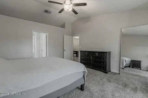 8755 Huntington Woods Circle N Jacksonville FL 32244