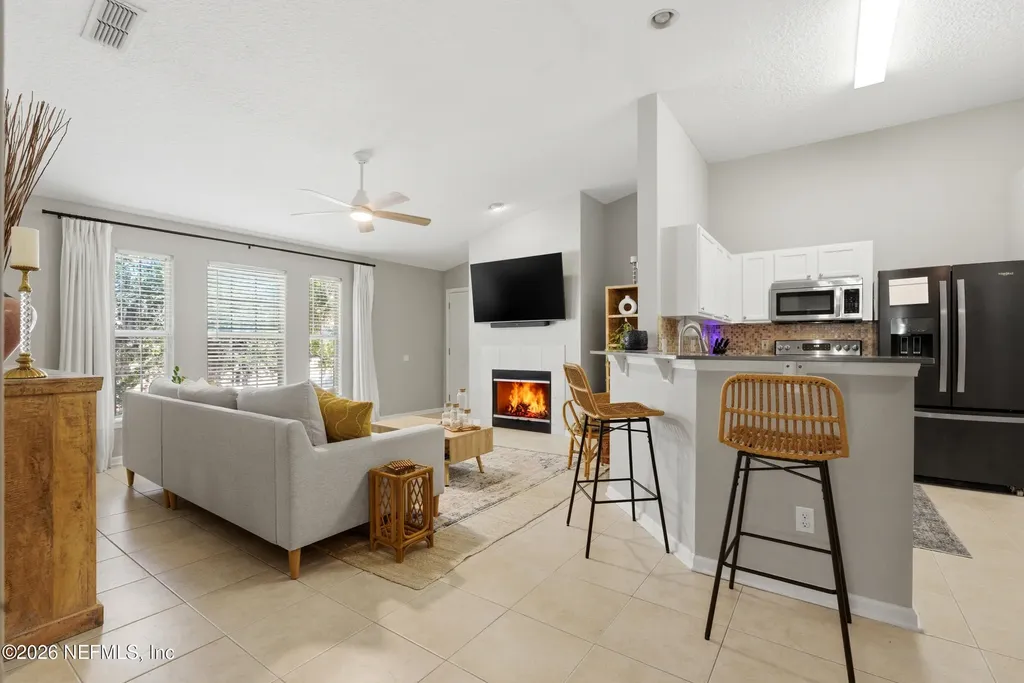 27 Jardin De Mer Place Jacksonville Beach FL 32250