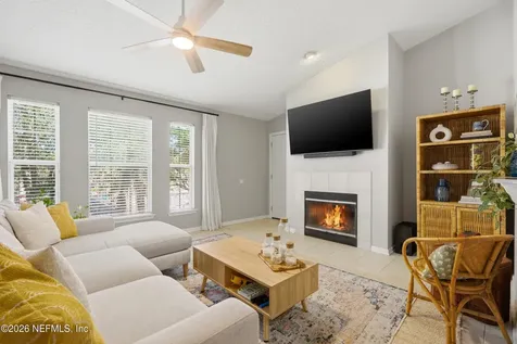 27 Jardin De Mer Place Jacksonville Beach FL 32250