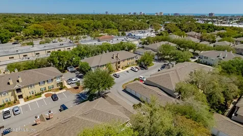 27 Jardin De Mer Place Jacksonville Beach FL 32250