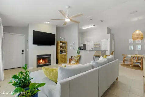27 Jardin De Mer Place Jacksonville Beach FL 32250