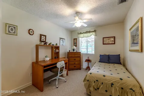 5289 Magnolia Circle N Jacksonville FL 32211