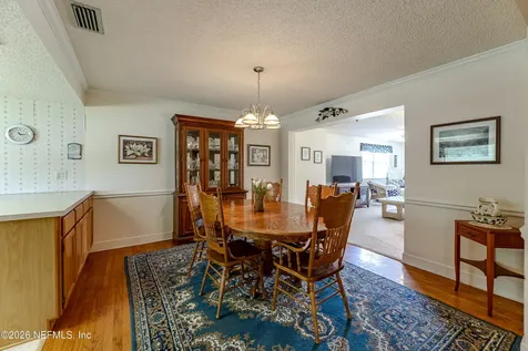 5289 Magnolia Circle N Jacksonville FL 32211