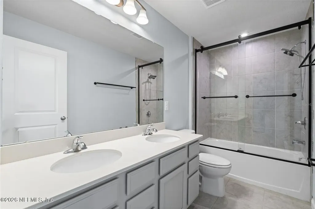 1512 Tan Tara Trail Jacksonville FL 32221