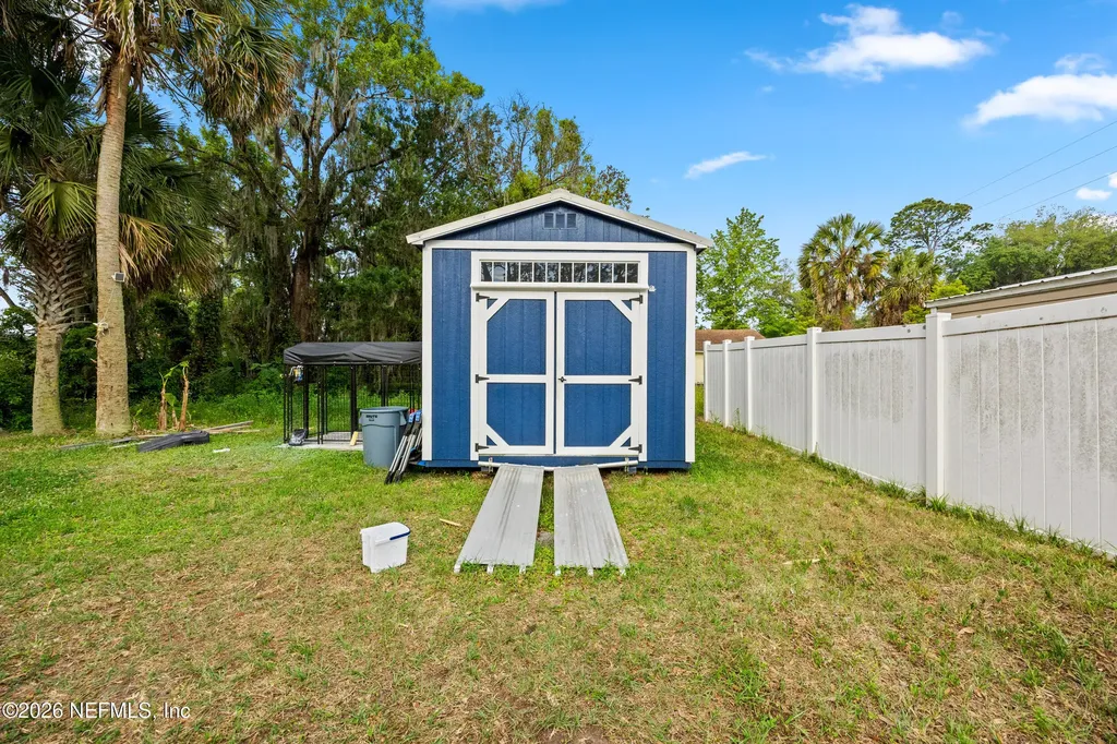 363 Roberts Street N Green Cove Springs FL 32043