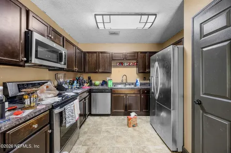 363 Roberts Street N Green Cove Springs FL 32043
