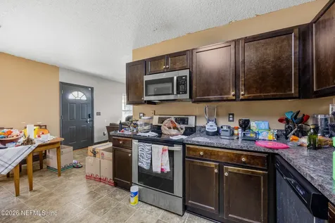 363 Roberts Street N Green Cove Springs FL 32043