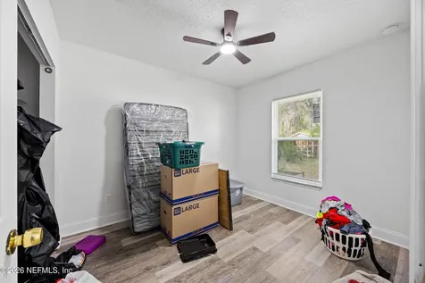 363 Roberts Street N Green Cove Springs FL 32043
