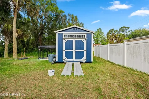 363 Roberts Street N Green Cove Springs FL 32043